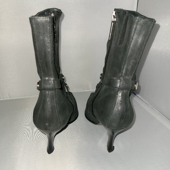 Donald J Pliner sz.7.5 Mignon boots - Picture 3 of 9